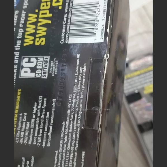 SPIN MASTER Swypeout Battle Racing PC Game Bundle with digital upgrade cards - Picture 8 of 11